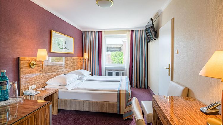 Best Western Raphael Hotel Altona Room