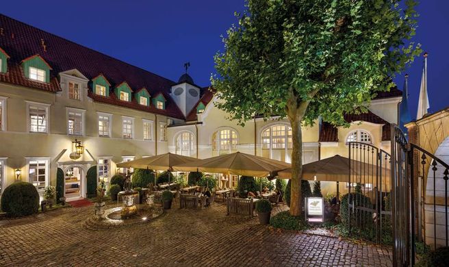 Best Western Premier Parkhotel Engelsburg Exterior