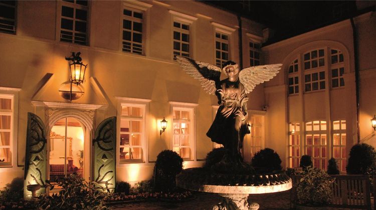 Best Western Premier Parkhotel Engelsburg Exterior