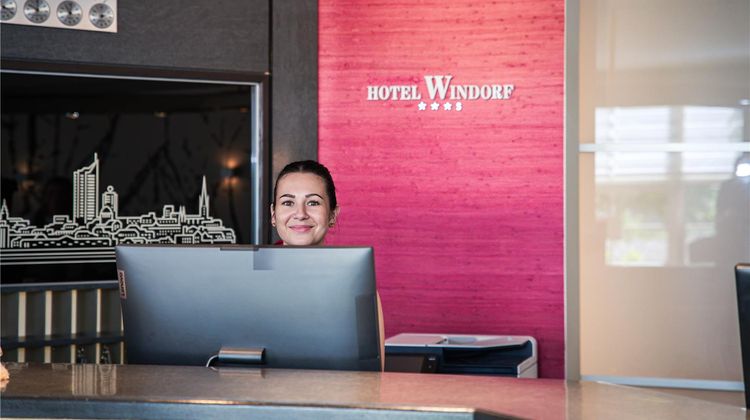 Best Western Hotel Windorf Lobby