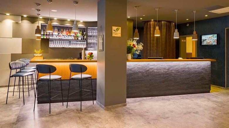 <b>Best Western Hotel Kantstrasse Berlin Lobby</b>. Images powered by <a href="https://iceportal.shijigroup.com/" title="IcePortal" target="_blank">IcePortal</a>.