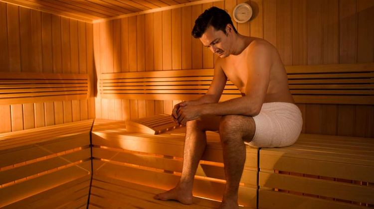 Scotty + Emily Hotel Ulm Sure Hotel Coll Spa