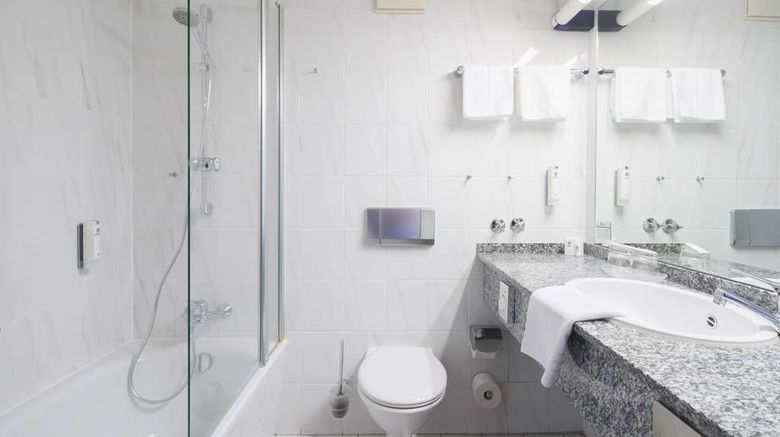 <b>Best Western Hotel Am Papenberg Room</b>. Images powered by <a href="https://iceportal.shijigroup.com/" title="IcePortal" target="_blank">IcePortal</a>.