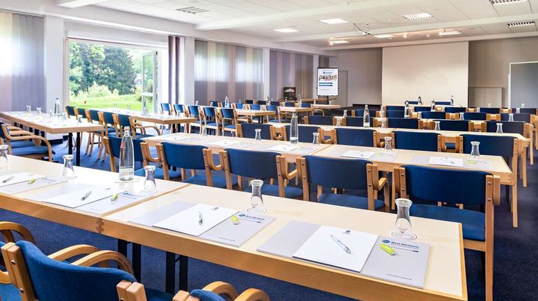 <b>Best Western Ahorn Hotel Oberwiesenthal Meeting</b>. Images powered by <a href="https://iceportal.shijigroup.com/" title="IcePortal" target="_blank">IcePortal</a>.