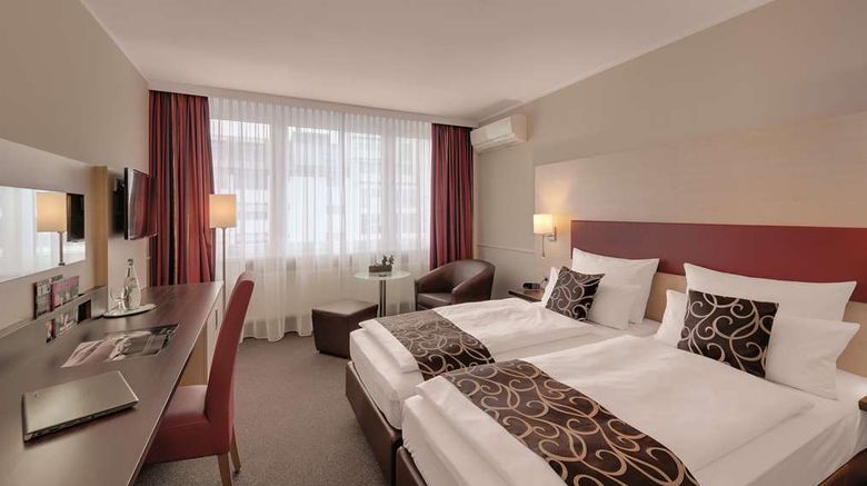 <b>Best Western Hotel Darmstadt Room</b>. Images powered by <a href="https://iceportal.shijigroup.com/" title="IcePortal" target="_blank">IcePortal</a>.