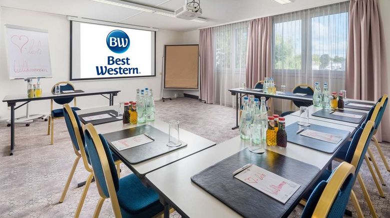 <b>Best Western Hotel Muenchen Airport Meeting</b>. Images powered by <a href="https://iceportal.shijigroup.com/" title="IcePortal" target="_blank">IcePortal</a>.