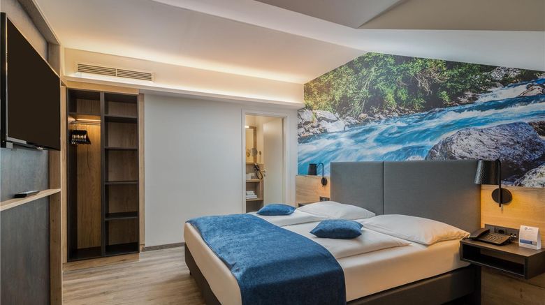 <b>Best Western Hotel Muenchen Airport Room</b>. Images powered by <a href="https://iceportal.shijigroup.com/" title="IcePortal" target="_blank">IcePortal</a>.