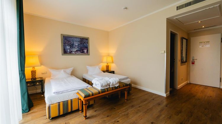 Best Western Wein-Und Parkhotel Room