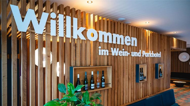 Best Western Wein-Und Parkhotel Lobby