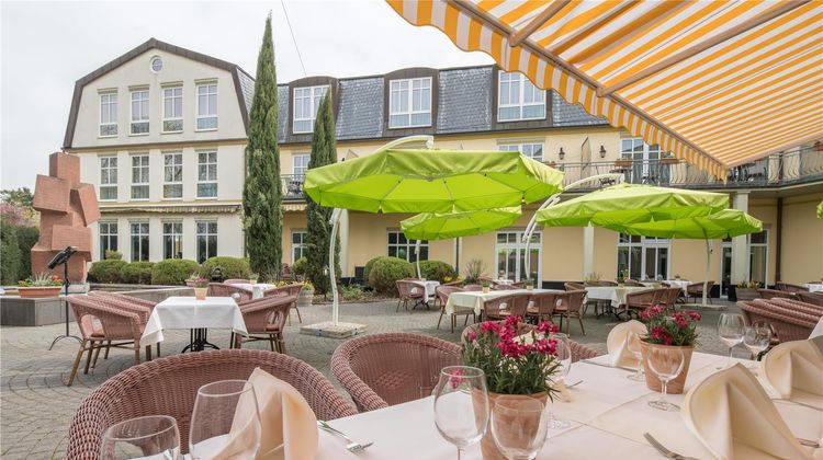 Best Western Wein-Und Parkhotel Exterior