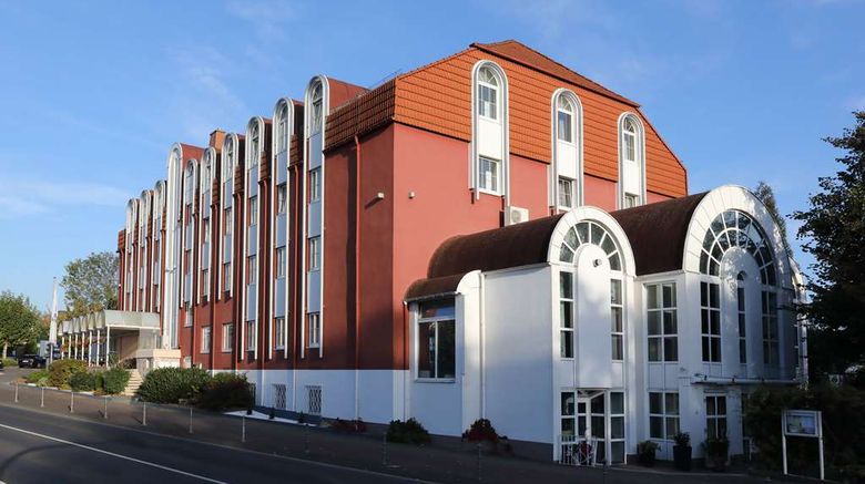 <b>Best Western Hotel Rosenau Exterior</b>. Images powered by <a href="https://iceportal.shijigroup.com/" title="IcePortal" target="_blank">IcePortal</a>.