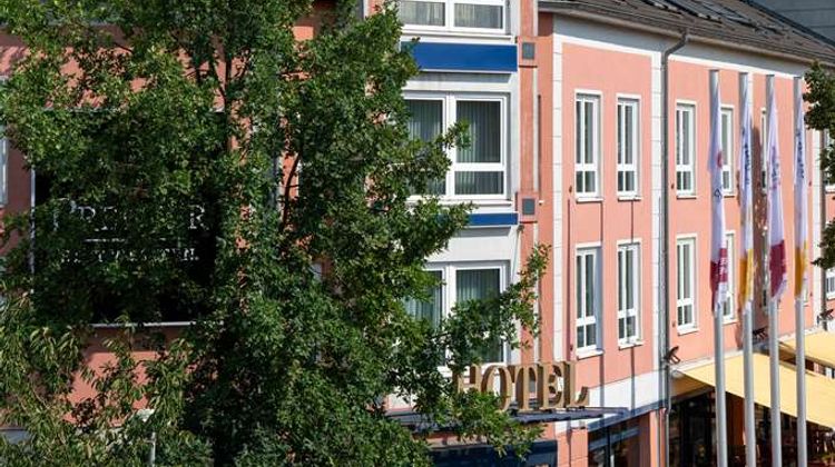 Best Western Premier Airport Htl Fontane Exterior