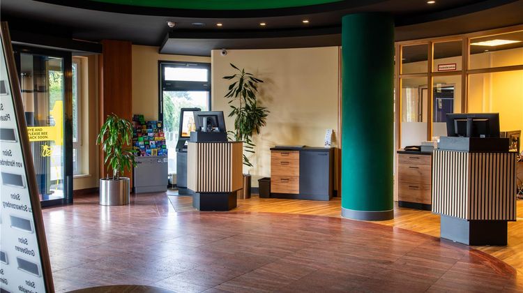 Best Western Premier Airport Htl Fontane Lobby