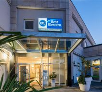 Hotel im Forum Muelheim Exterior