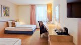 Best Western Macrander Hotel Room