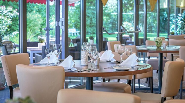Best Western Macrander Hotel Restaurant