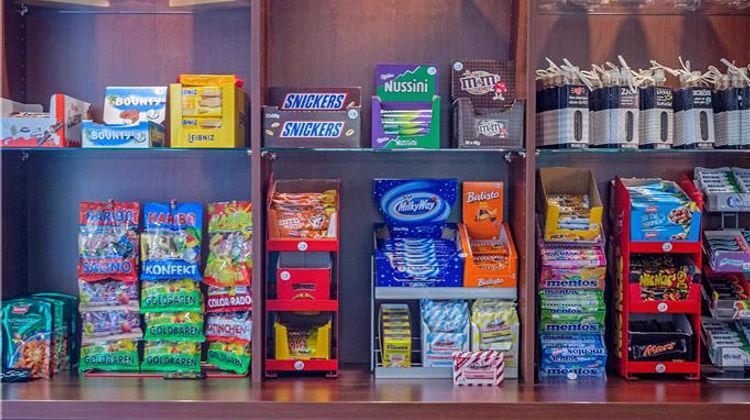 Best Western Macrander Hotel Lobby