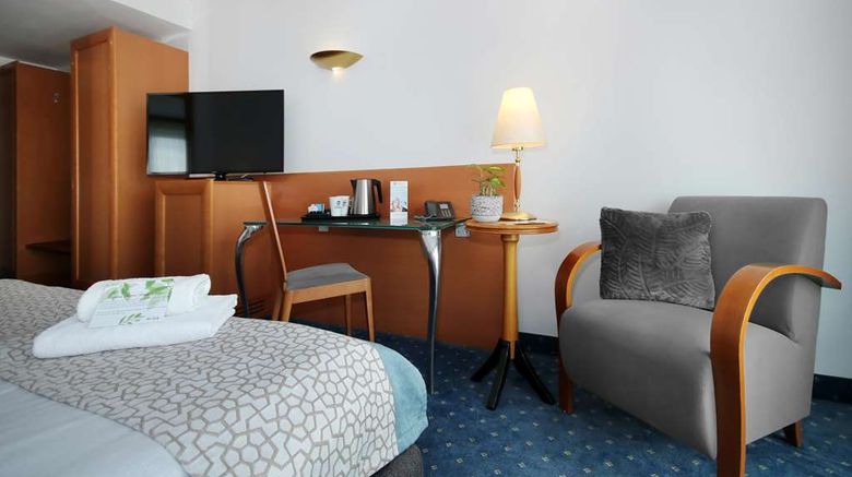 <b>Best Western Hotel Halle-Merseburg Room</b>. Images powered by <a href="https://iceportal.shijigroup.com/" title="IcePortal" target="_blank">IcePortal</a>.