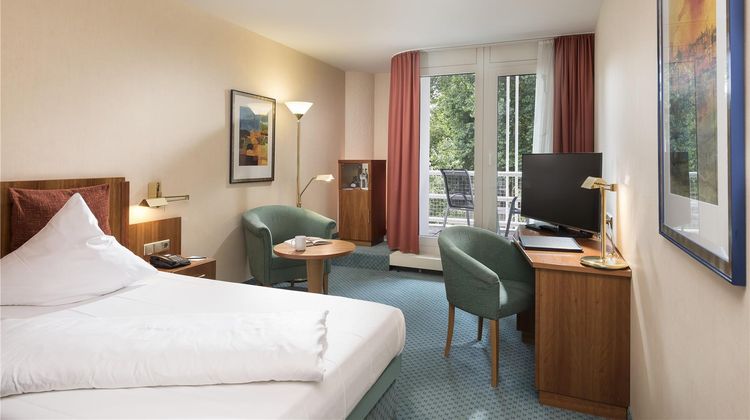 Best Western Premier Parkhotel Bad Merge Room