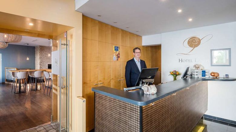 <b>Best Western Hotel Lamm Lobby</b>. Images powered by <a href="https://iceportal.shijigroup.com/" title="IcePortal" target="_blank">IcePortal</a>.