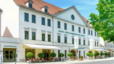 Best Western Premier Grand Hotel