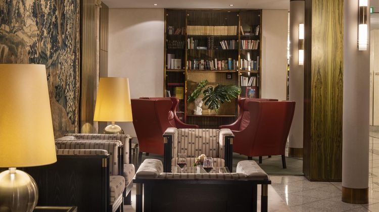 Best Western Premier Grand Hotel Lobby