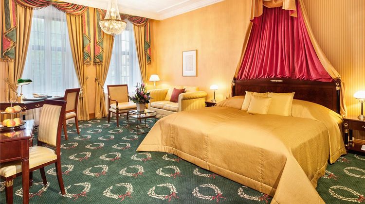 Best Western Premier Grand Hotel Suite