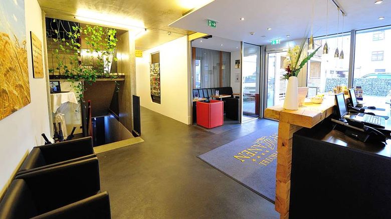 <b>Best Western Plus BierKultur Schwanen Lobby</b>. Images powered by <a href="https://iceportal.shijigroup.com/" title="IcePortal" target="_blank">IcePortal</a>.