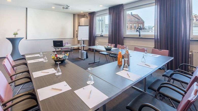 <b>Best Western City Hotel Pirmasens Meeting</b>. Images powered by <a href="https://iceportal.shijigroup.com/" title="IcePortal" target="_blank">IcePortal</a>.