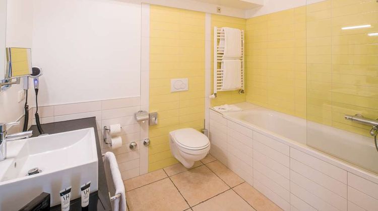 Best Western Plus Grand Htl Victor Hugo Room