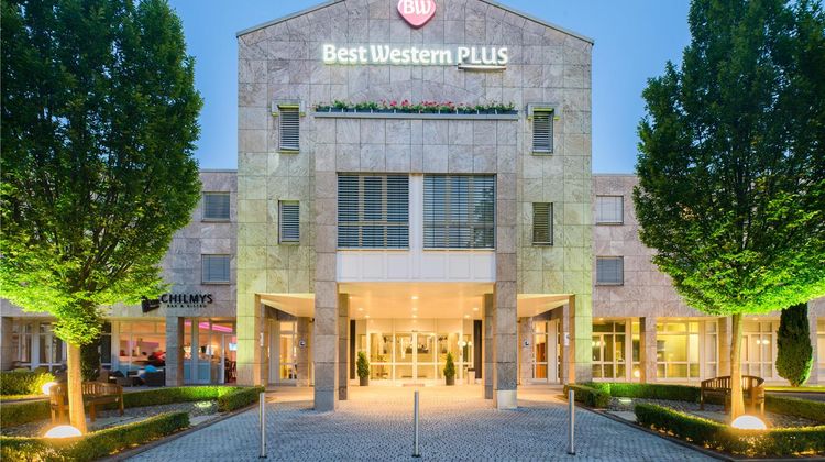 Best Western Plus Hotel Fellbach Exterior