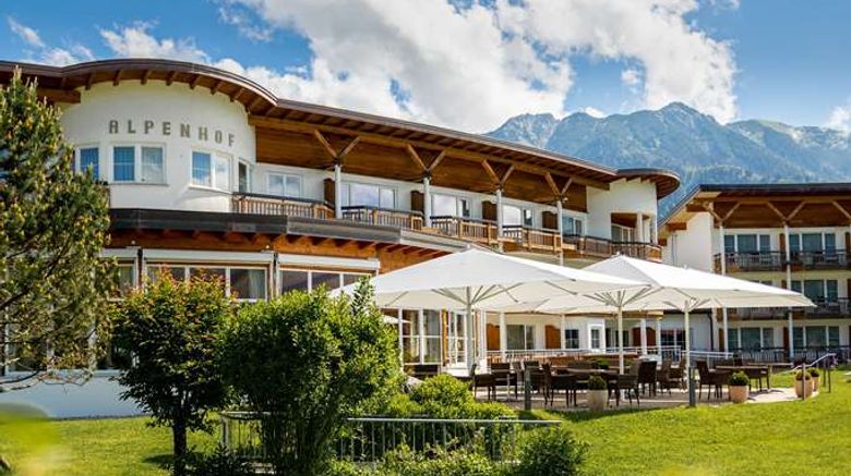 <b>Alpenhof Oberstdorf Hotel & Spa Exterior</b>. Images powered by <a href="https://iceportal.shijigroup.com/" title="IcePortal" target="_blank">IcePortal</a>.