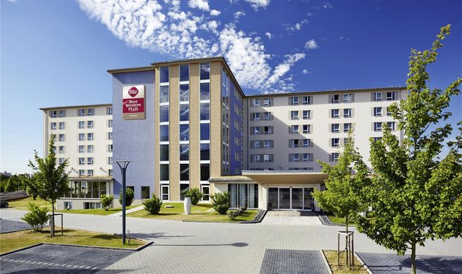 Best Western Plus iO Hotel Exterior