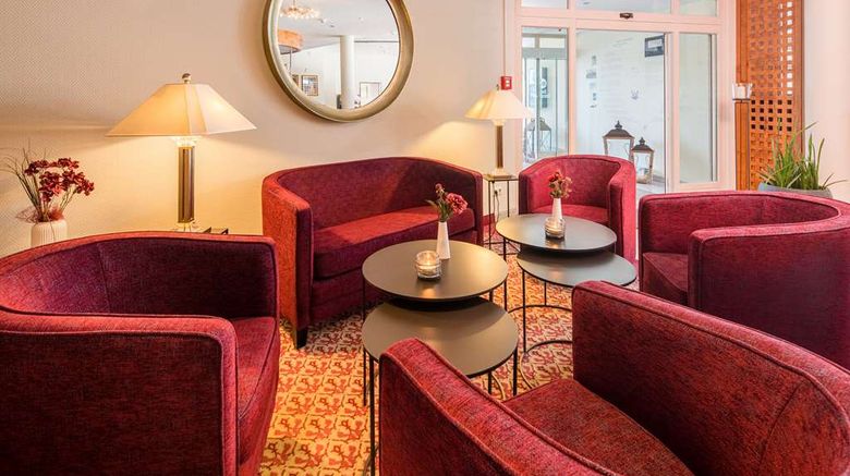 <b>Best Western Hotel Schlossmuehle Lobby</b>. Images powered by <a href="https://iceportal.shijigroup.com/" title="IcePortal" target="_blank">IcePortal</a>.