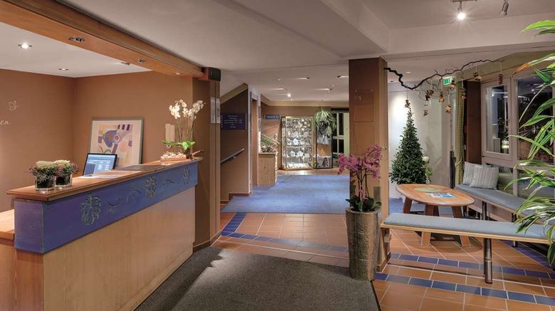 <b>Best Western Aparthotel Birnbachhoehe Lobby</b>. Images powered by <a href="https://iceportal.shijigroup.com/" title="IcePortal" target="_blank">IcePortal</a>.