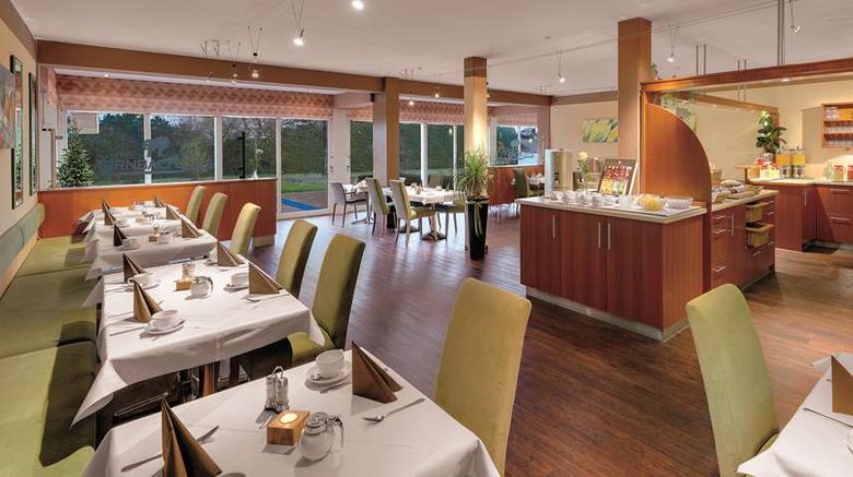 <b>Best Western Aparthotel Birnbachhoehe Restaurant</b>. Images powered by <a href="https://iceportal.shijigroup.com/" title="IcePortal" target="_blank">IcePortal</a>.
