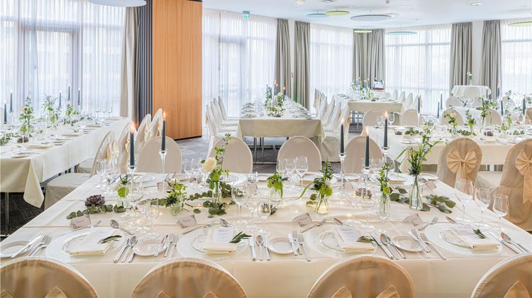 Best Western Plus Kurhotel Ballroom