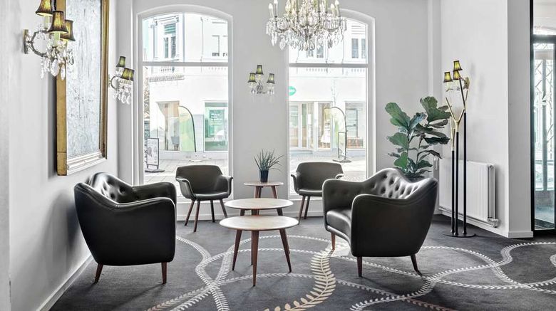 <b>Best Western Plus Hotel Eyde Lobby</b>. Images powered by <a href="https://iceportal.shijigroup.com/" title="IcePortal" target="_blank">IcePortal</a>.