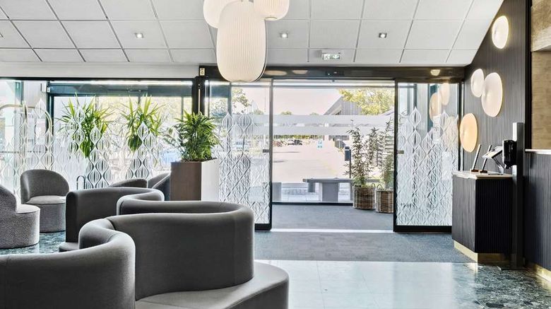 <b>Best Western Plus Hotel Fredericia Lobby</b>. Images powered by <a href="https://iceportal.shijigroup.com/" title="IcePortal" target="_blank">IcePortal</a>.