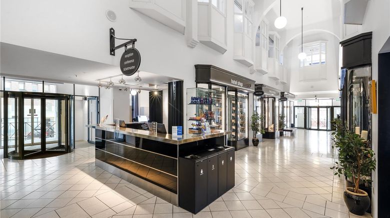 <b>Best Western Torvehallerne Lobby</b>. Images powered by <a href="https://iceportal.shijigroup.com/" title="IcePortal" target="_blank">IcePortal</a>.