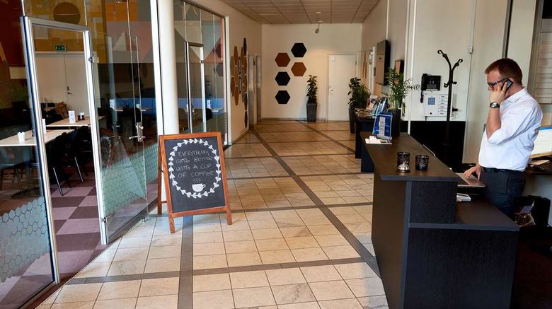 <b>Best Western Royal Holstebro Lobby</b>. Images powered by <a href="https://iceportal.shijigroup.com/" title="IcePortal" target="_blank">IcePortal</a>.