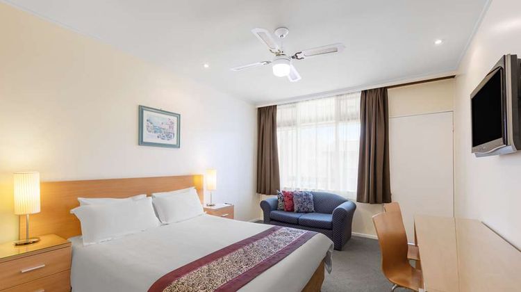 Best Western Governor Gipps Motor Inn Room