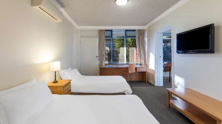Best Western Governor Gipps Motor Inn Suite