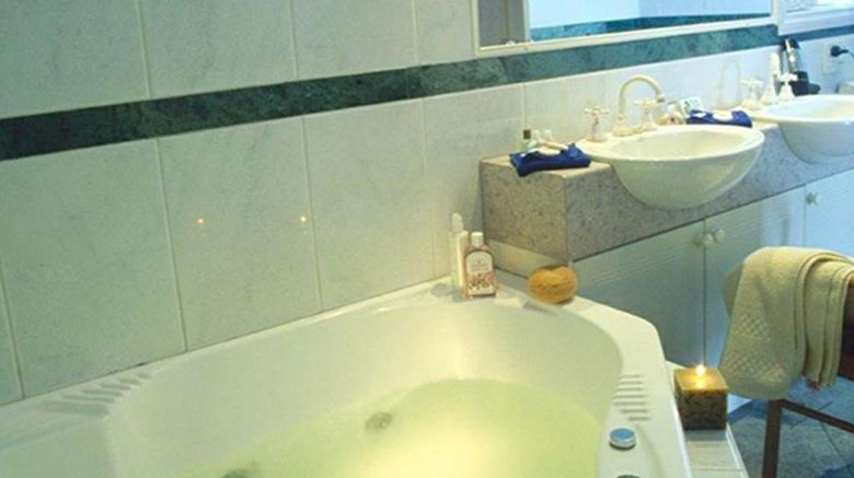 <b>Best Western Plus The Tudor-Box Hill Suite</b>. Images powered by <a href="https://iceportal.shijigroup.com/" title="IcePortal" target="_blank">IcePortal</a>.