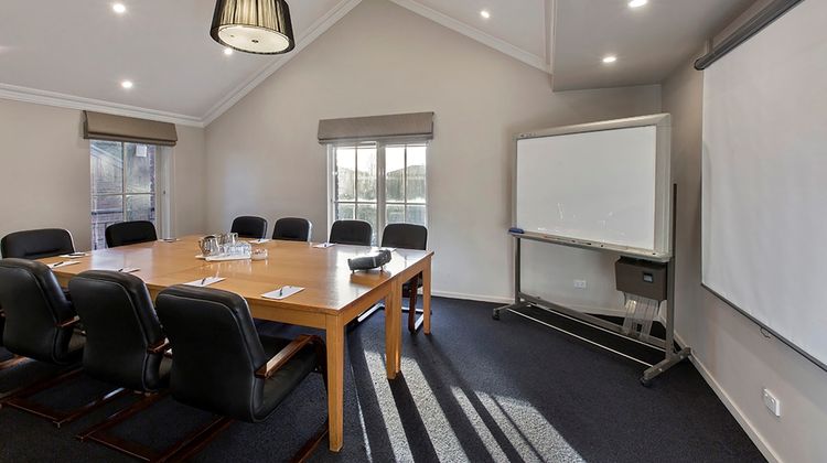 Best Western Plus The Buckingham Inn Meeting
