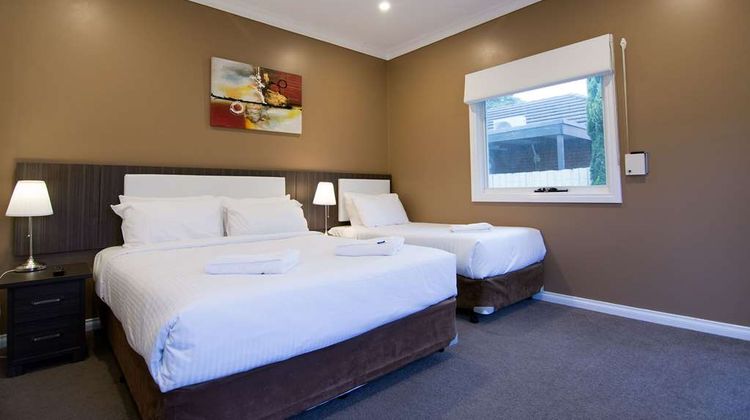 Best Western Plus The Buckingham Inn Suite