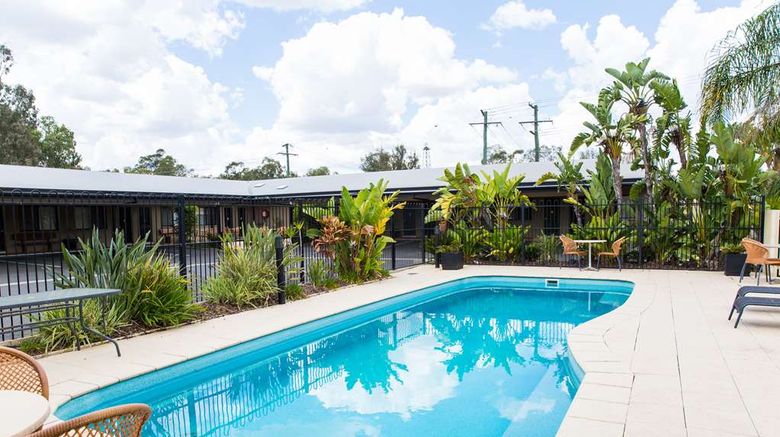 <b>Best Western Bungil Creek Motel Pool</b>. Images powered by <a href="https://iceportal.shijigroup.com/" title="IcePortal" target="_blank">IcePortal</a>.
