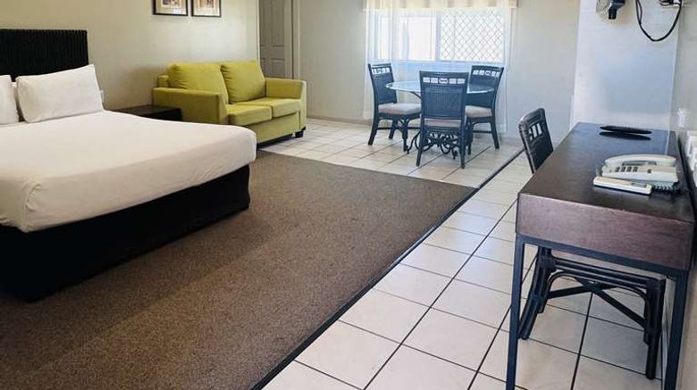 <b>Best Western Bungil Creek Motel Suite</b>. Images powered by <a href="https://iceportal.shijigroup.com/" title="IcePortal" target="_blank">IcePortal</a>.