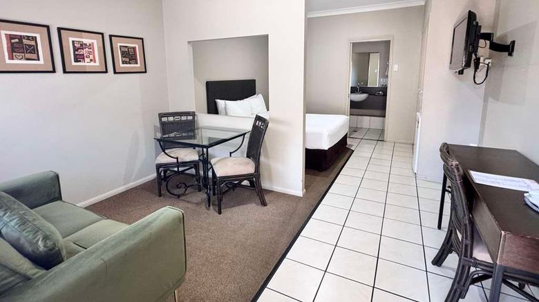 <b>Best Western Bungil Creek Motel Room</b>. Images powered by <a href="https://iceportal.shijigroup.com/" title="IcePortal" target="_blank">IcePortal</a>.