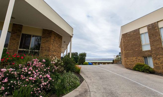 Best Western Mill Park Motel Exterior